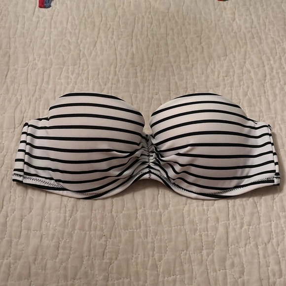 Victoria’s Secret stripe strapless bikini top 32B - Picture 1 of 3